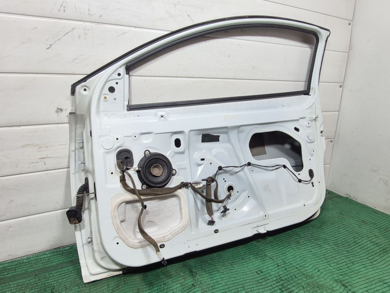 Recambio de puerta delantera derecha para renault megane iii coupé (dz0/1_) 1.5 dci referencia OEM IAM   