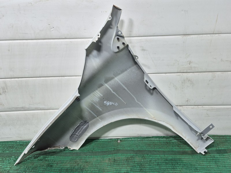 Recambio de aleta delantera derecha para renault megane iii coupé (dz0/1_) 1.5 dci referencia OEM IAM   