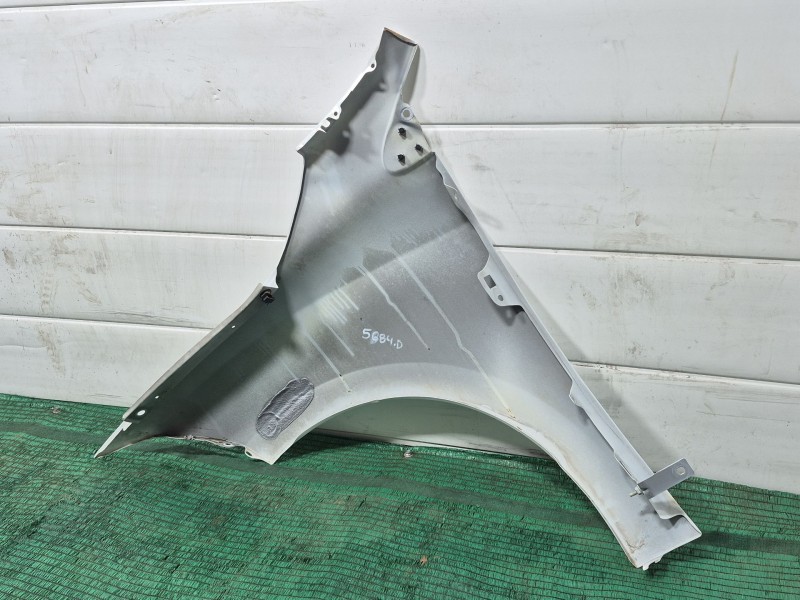 Recambio de aleta delantera derecha para renault megane iii coupé (dz0/1_) 1.5 dci referencia OEM IAM   