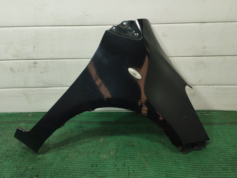 Recambio de aleta delantera derecha para toyota yaris (_p9_) 1.4 d-4d (nlp90_) referencia OEM IAM   