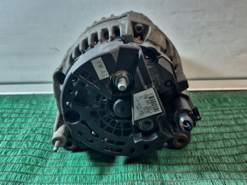 Recambio de alternador para seat ibiza (6l1) cool referencia OEM IAM 038903023L 038903023L 0124325001