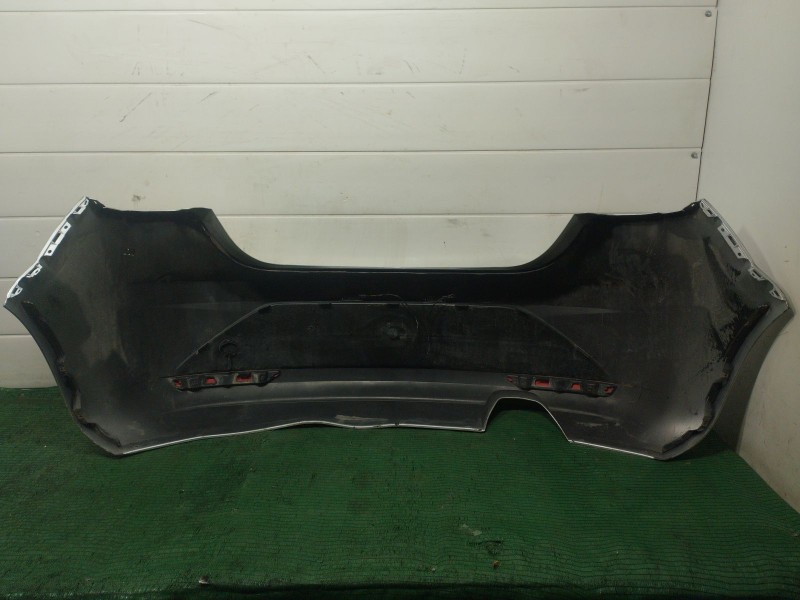 Recambio de paragolpes trasero para seat leon (1p1) 1.6 tdi referencia OEM IAM   