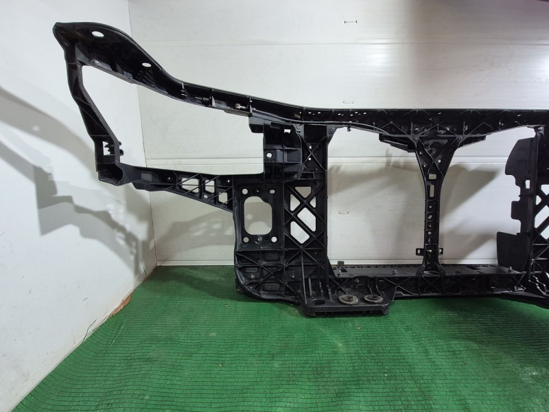 Recambio de panel frontal para kia cee´d sw (ed) 1.6 crdi 90 referencia OEM IAM   