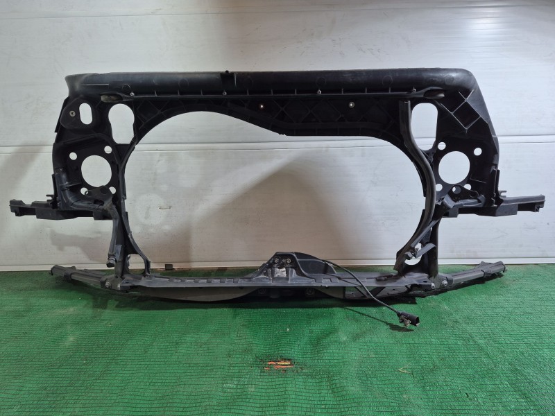 Recambio de panel frontal para audi a4 b6 (8e2) 1.9 tdi referencia OEM IAM   