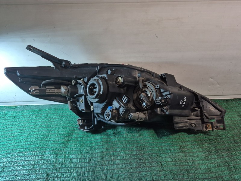 Recambio de faro derecho para mazda 5 (cr) 2.0 cd (cr19) referencia OEM IAM   