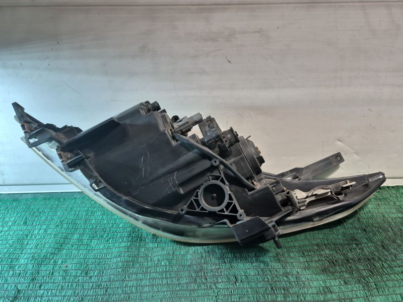 Recambio de faro izquierdo para mazda 5 (cr) 2.0 cd (cr19) referencia OEM IAM P4998H7 P4998H7 P4998H7