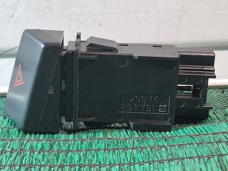 Recambio de warning para mazda 5 (cr) 2.0 cd (cr19) referencia OEM IAM 15A468 15A468 15A468