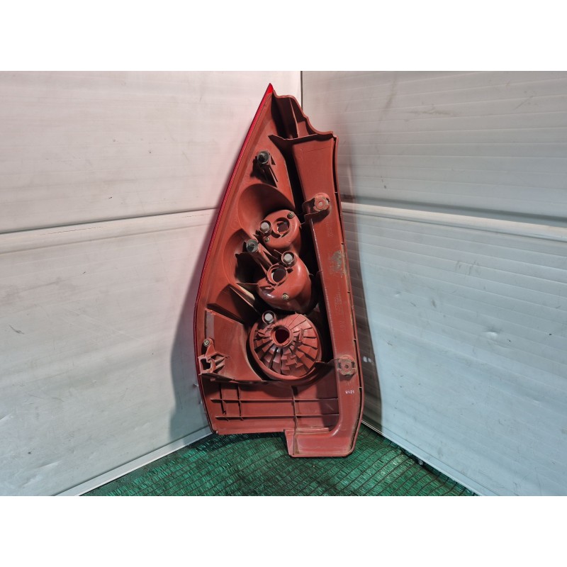 Recambio de piloto trasero derecho para mazda 5 (cr) 2.0 cd (cr19) referencia OEM IAM   