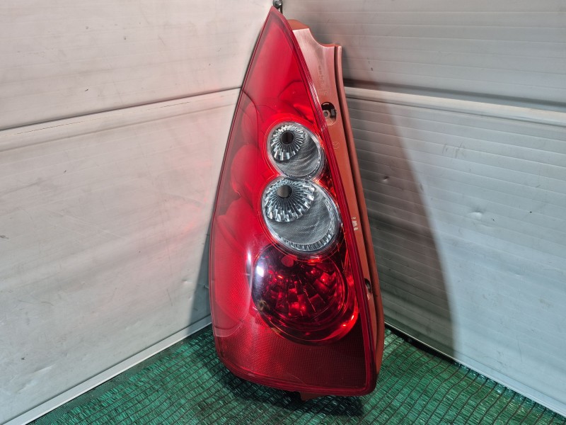 Recambio de piloto trasero izquierdo para mazda 5 (cr) 2.0 cd (cr19) referencia OEM IAM C23551160 C23551160 K2442