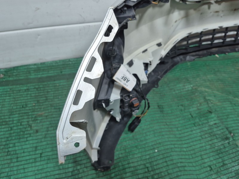 Recambio de paragolpes delantero para ford focus iii 1.0 ecoboost referencia OEM IAM   