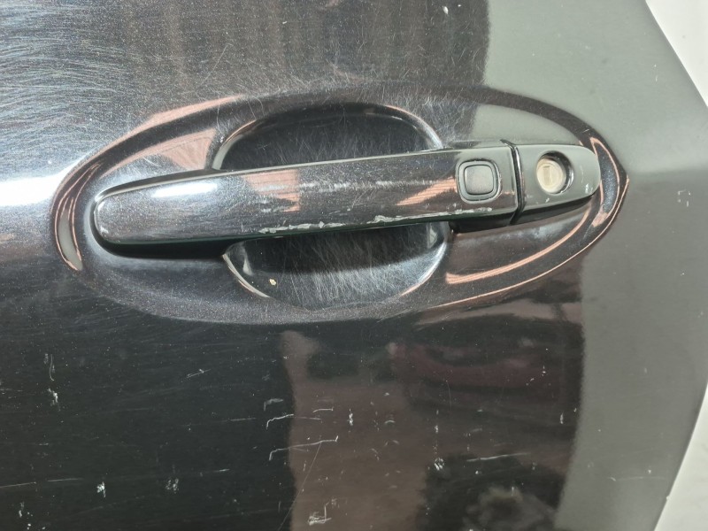 Recambio de puerta delantera izquierda para toyota yaris (_p9_) 1.4 d-4d (nlp90_) referencia OEM IAM   