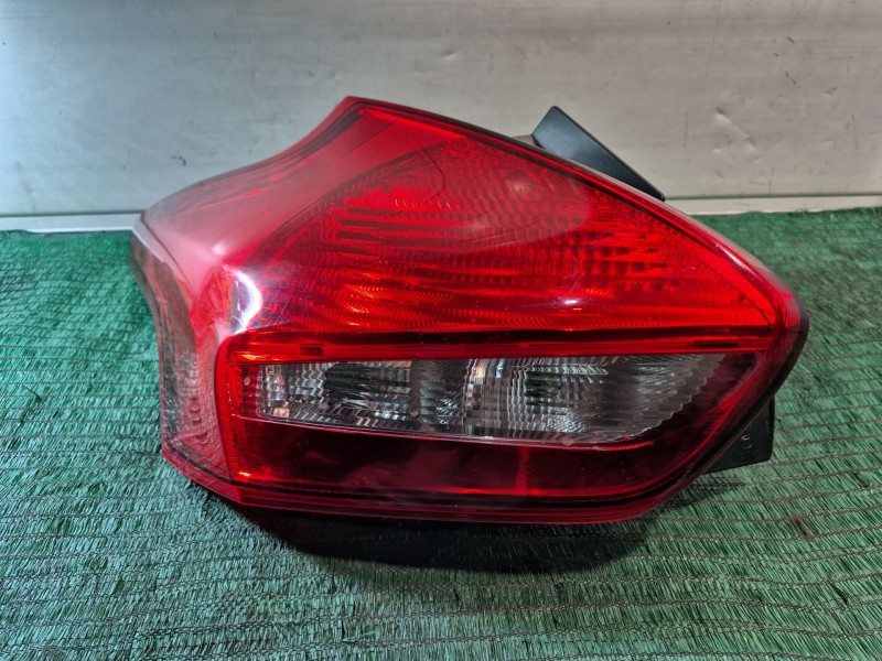 Recambio de piloto trasero izquierdo para ford focus iii 1.0 ecoboost referencia OEM IAM F1EB13405B F1EB13405B F1EB13405B