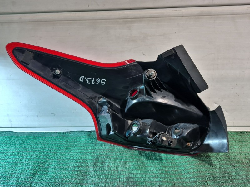 Recambio de piloto trasero derecho para ford focus iii 1.0 ecoboost referencia OEM IAM F1EB13404B F1EB13404B F1EB13404B