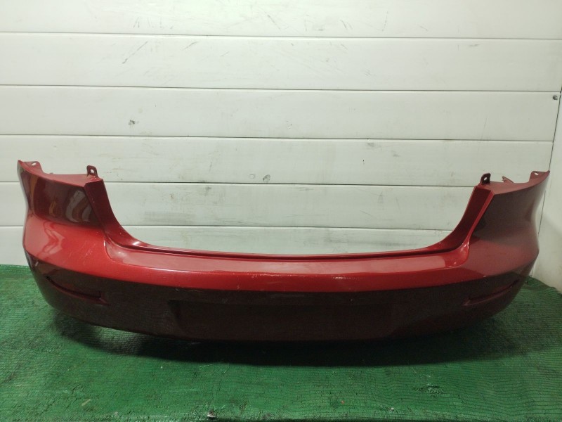 Recambio de paragolpes trasero para mazda 3 (bk) 1.6 di turbo referencia OEM IAM   