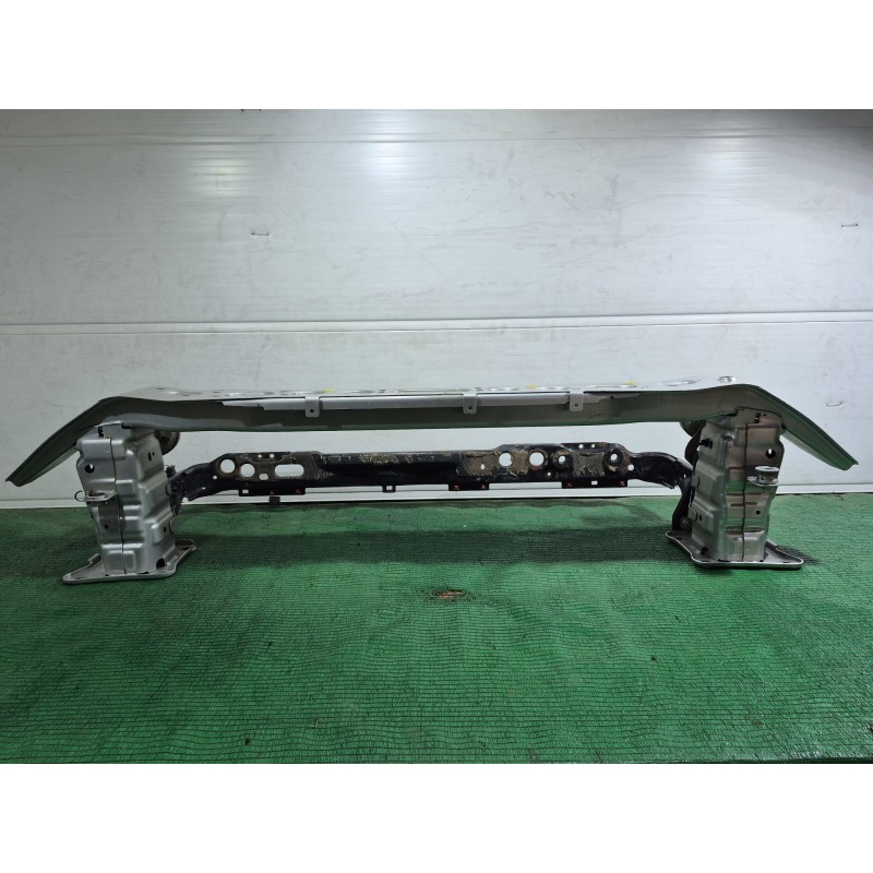 Recambio de refuerzo paragolpes delantero para ford focus iii 1.5 tdci referencia OEM IAM F0C172803 F0C172803 F0C172803