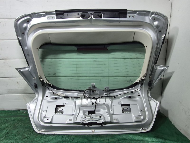 Recambio de porton trasero para ford focus iii 1.0 ecoboost referencia OEM IAM F1EBA17A417AA F1EBA17A417AA BM51A431F78AB