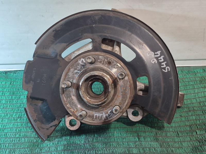 Recambio de mangueta delantera derecha para opel astra k (b16) 1.6 cdti (68) referencia OEM IAM   