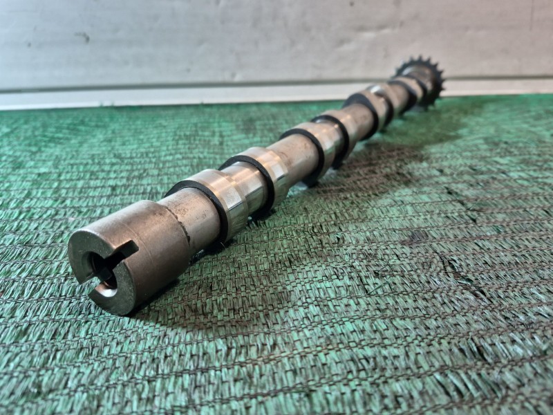 Recambio de arbol de levas para peugeot 407 sw referencia OEM IAM 9644216280 9644216280 9644216280