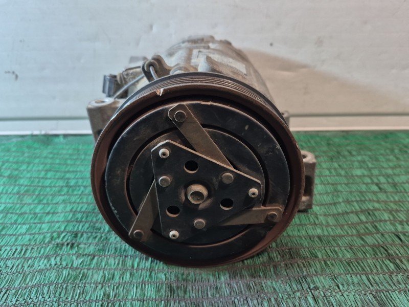 Recambio de compresor aire acondicionado para nissan x-trail (t30) comfort referencia OEM IAM 92600AU01 92600AU01 3K61045010