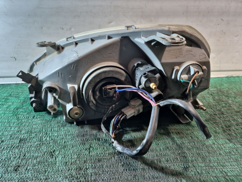 Recambio de faro derecho para tata indica referencia OEM IAM   