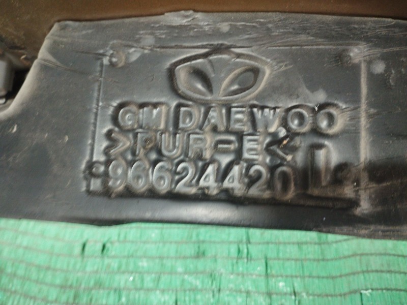 Recambio de aleta delantera izquierda para chevrolet captiva (c100, c140) 2.0 d 4wd referencia OEM IAM   