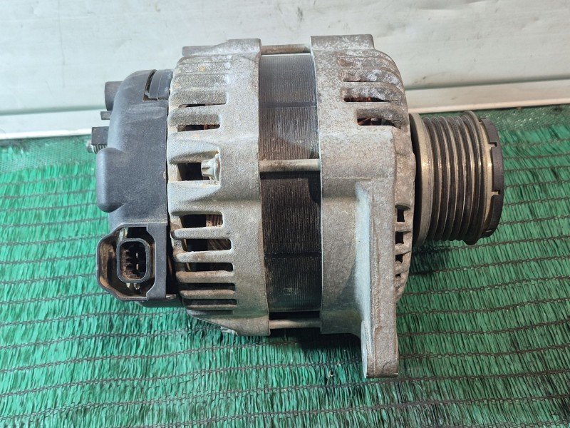 Recambio de alternador para opel astra j (p10) 1.7 cdti (68) referencia OEM IAM 13500186 13500186 13500186