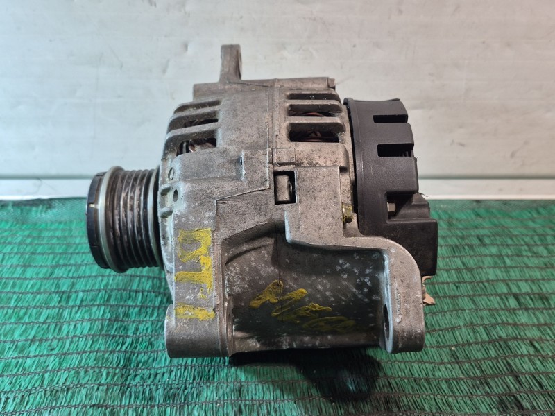 Recambio de alternador para renault scenic (ja..) 1.9 dci authentique referencia OEM IAM 8200054588 2542466B SG10B019