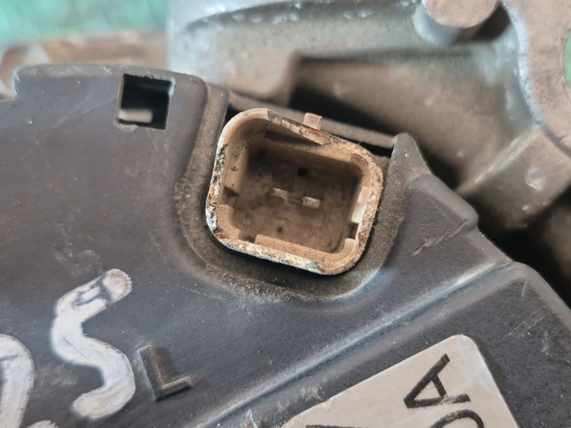 Recambio de alternador para renault scenic (ja..) 1.9 dci authentique referencia OEM IAM 8200054588 2542466B SG10B019