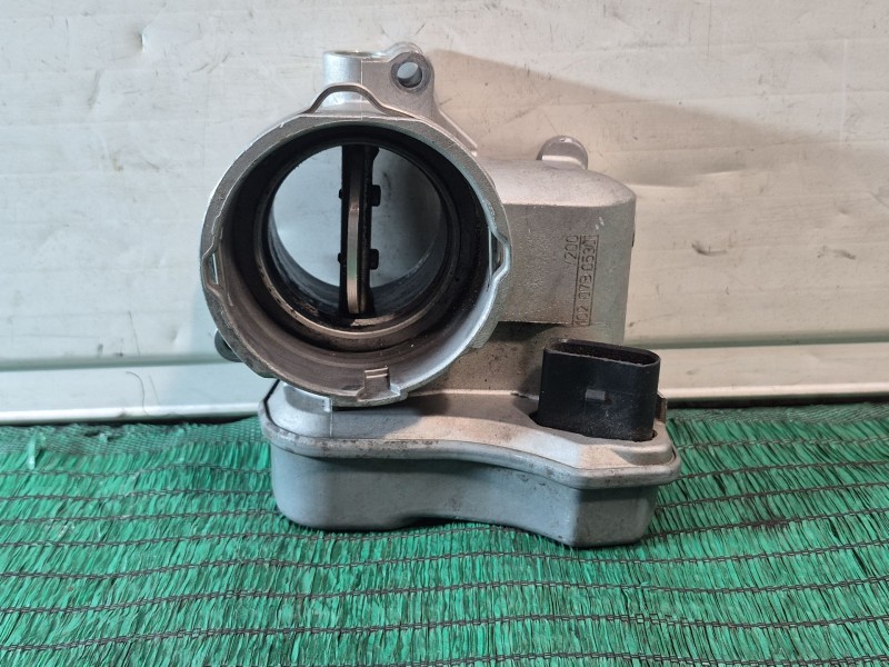 Recambio de caja mariposa para volkswagen passat berlina (3c2) advance referencia OEM IAM 03G128063B 03G128063B 03G128063B