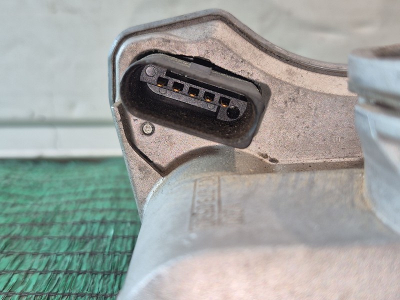 Recambio de caja mariposa para volkswagen passat berlina (3c2) advance referencia OEM IAM 03G128063B 03G128063B 03G128063B