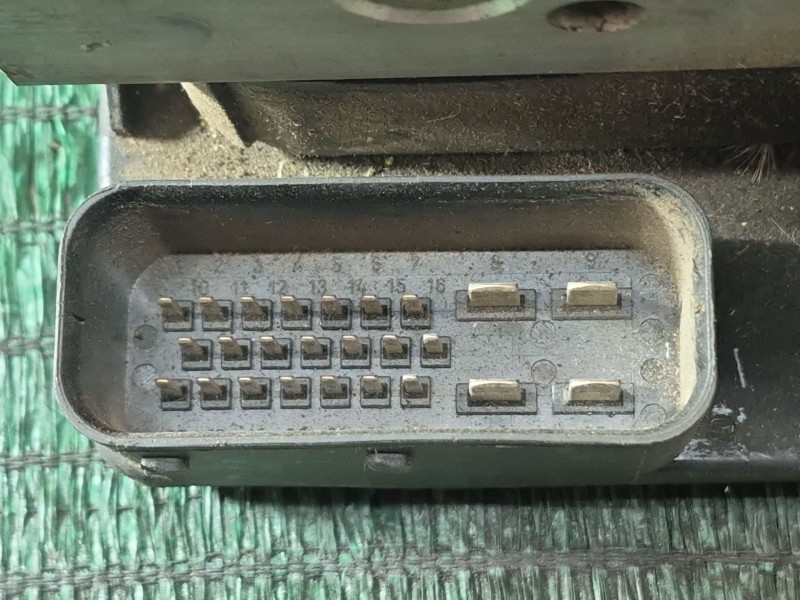 Recambio de abs para volvo s70 (874) 2.5 tdi referencia OEM IAM 9140254B 10020401124 10020401124