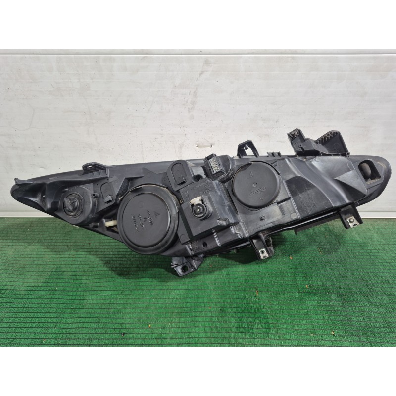 Recambio de faro izquierdo para peugeot 307 cc (3b) 2.0 hdi 135 referencia OEM IAM   