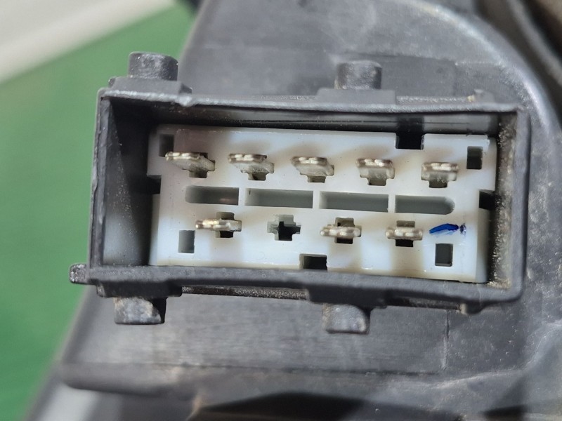 Recambio de faro izquierdo para peugeot 307 cc (3b) 2.0 hdi 135 referencia OEM IAM   