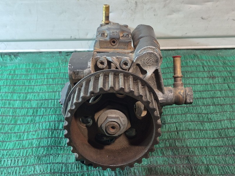 Recambio de bomba inyeccion para renault scenic ii referencia OEM IAM 5WS40153 A2C20000754 8200430599