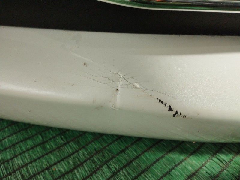 Recambio de paragolpes delantero para peugeot 5008 (0u_, 0e_) 1.6 hdi referencia OEM IAM   