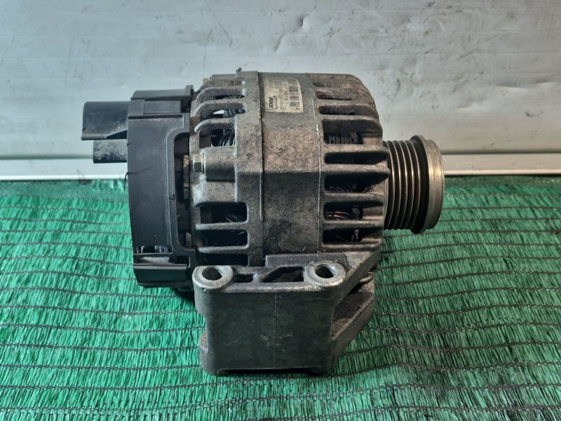 Recambio de alternador para fiat punto (199_) 1.3 d multijet referencia OEM IAM   