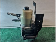 Recambio de bomba direccion para ford focus berlina (cap) 1.6 tdci cat referencia OEM IAM 1040085011094 1040085011094 1040085011 2