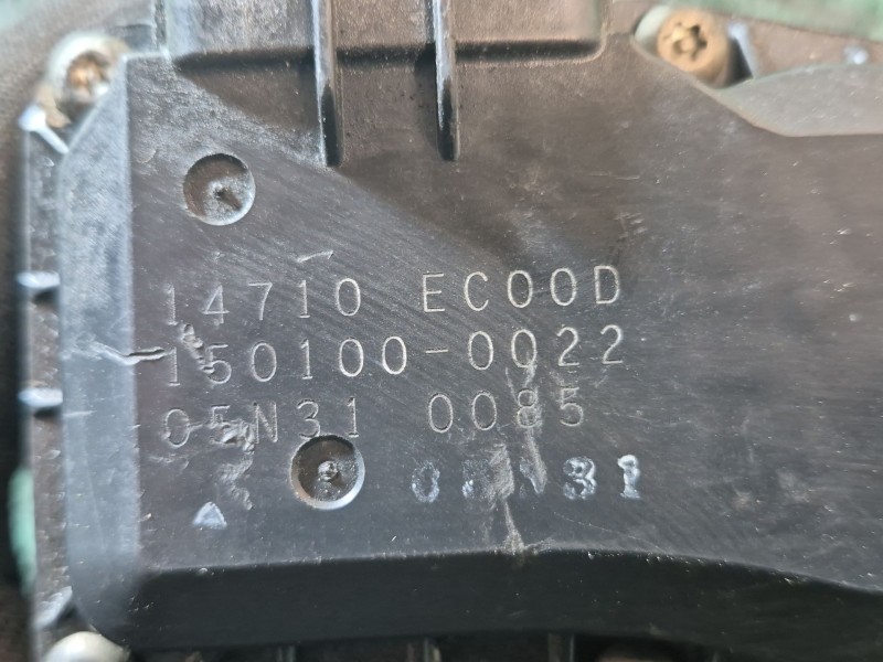 Recambio de valvula egr para nissan cabstar 09.06 2.5 diesel referencia OEM IAM   