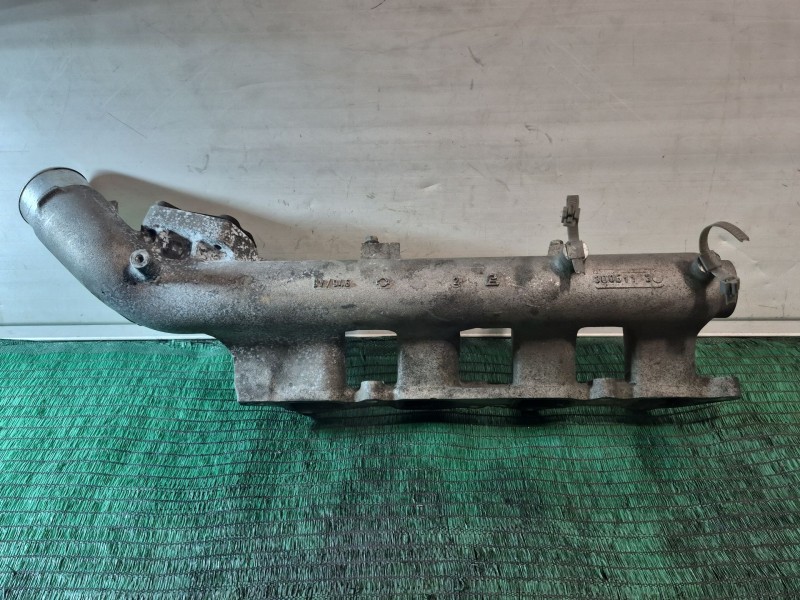 Recambio de colector admision para nissan cabstar 09.06 2.5 diesel referencia OEM IAM   