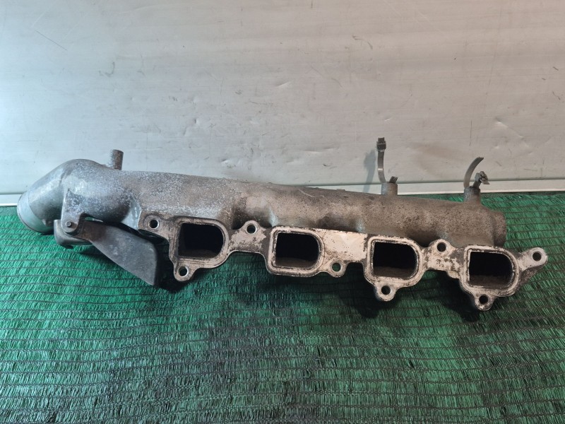 Recambio de colector admision para nissan cabstar 09.06 2.5 diesel referencia OEM IAM   