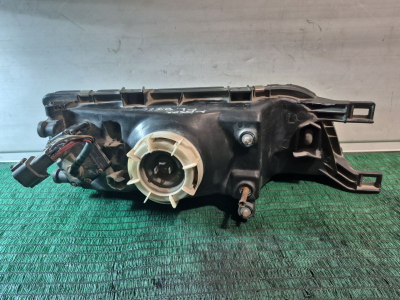 Recambio de faro izquierdo para nissan almera (n15) 1.4 16v cat referencia OEM IAM   
