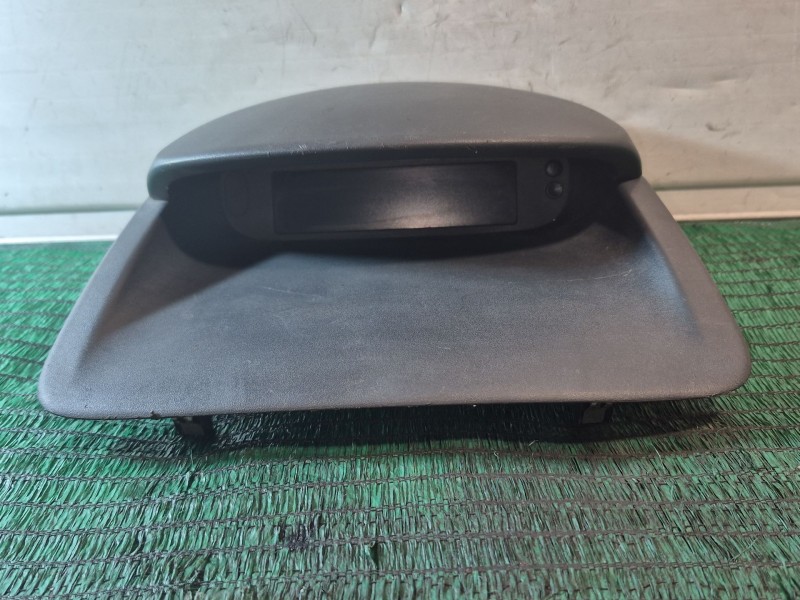 Recambio de pantalla multifuncion para renault megane ii berlina 5p referencia OEM IAM   