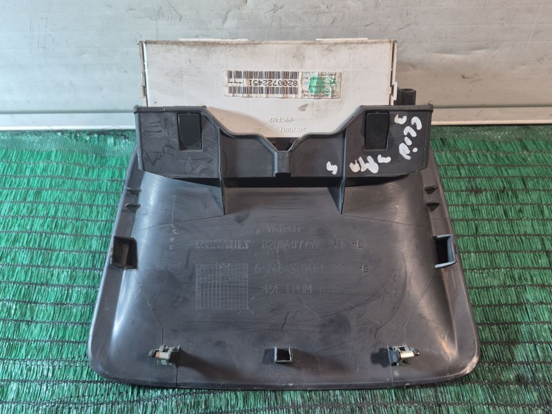 Recambio de pantalla multifuncion para renault megane ii berlina 5p referencia OEM IAM   