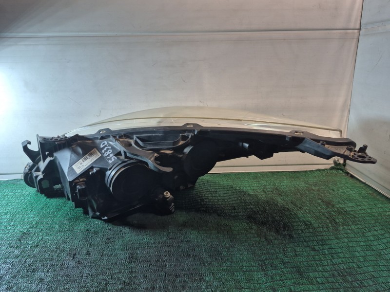 Recambio de faro derecho para peugeot 5008 (0u_, 0e_) 1.6 hdi referencia OEM IAM 89903105 9682519080 9682519080