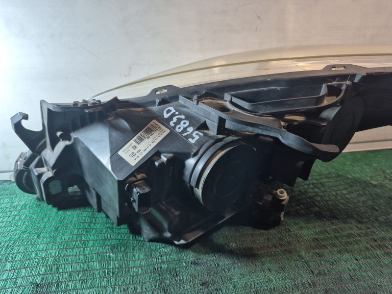 Recambio de faro derecho para peugeot 5008 (0u_, 0e_) 1.6 hdi referencia OEM IAM 89903105 9682519080 9682519080