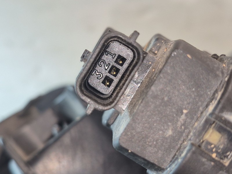 Recambio de faro izquierdo para peugeot 5008 (0u_, 0e_) 1.6 hdi referencia OEM IAM   