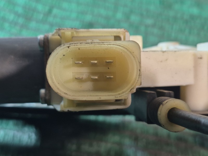 Recambio de elevalunas trasero izquierdo para ford mondeo berlina (gd) referencia OEM IAM 0130822286 FC6652 6M2114553B