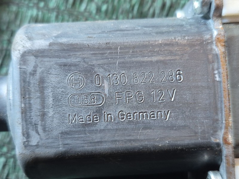 Recambio de elevalunas trasero izquierdo para ford mondeo berlina (gd) referencia OEM IAM 0130822286 FC6652 6M2114553B