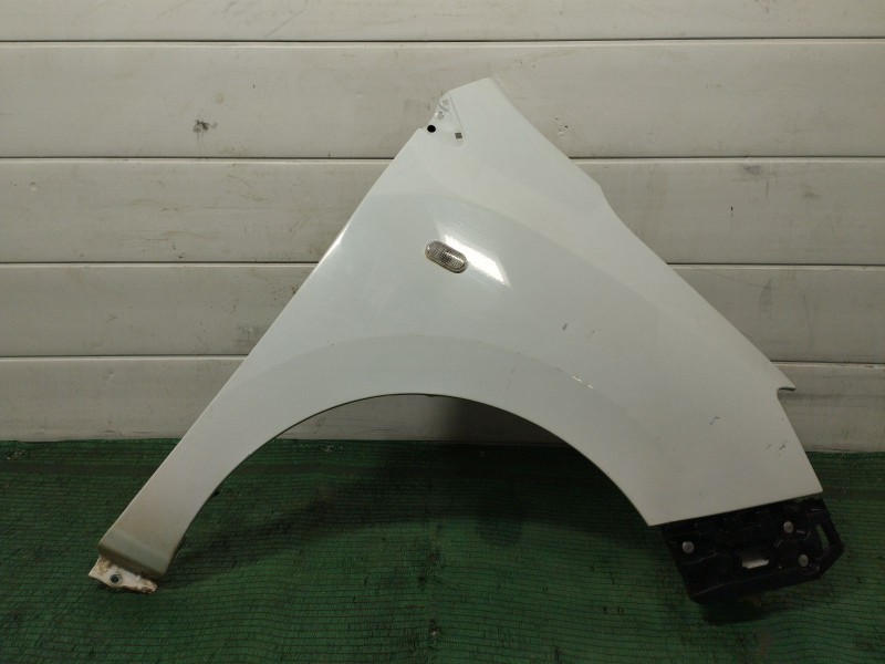 Recambio de aleta delantera derecha para dacia dokker furgoneta/monovolumen 1.5 dci (feaj) referencia OEM IAM   