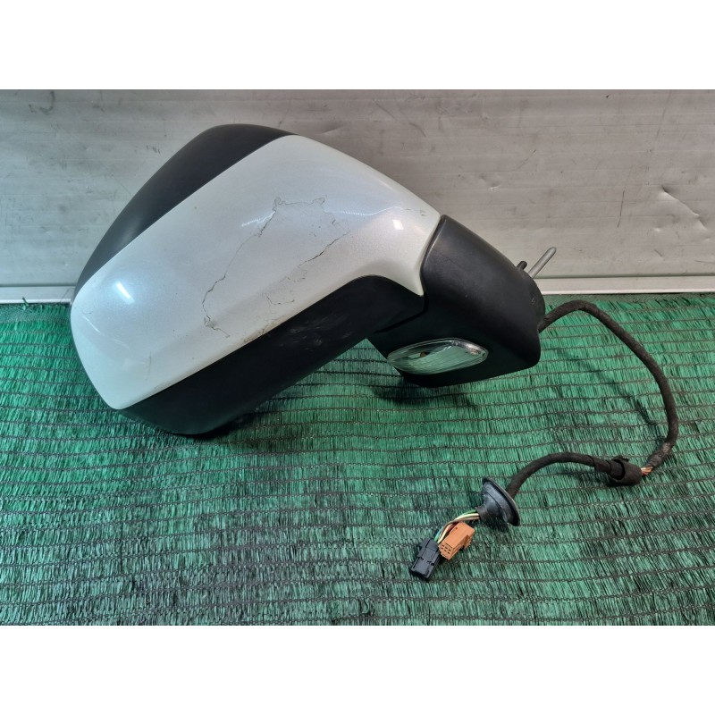 Recambio de retrovisor derecho para peugeot 5008 (0u_, 0e_) 1.6 hdi referencia OEM IAM   